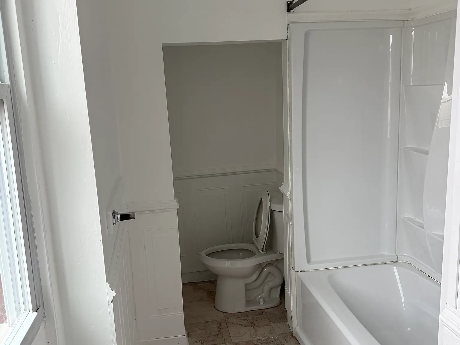 2 bed, 800 sqft, $1,400 — Photo 3
