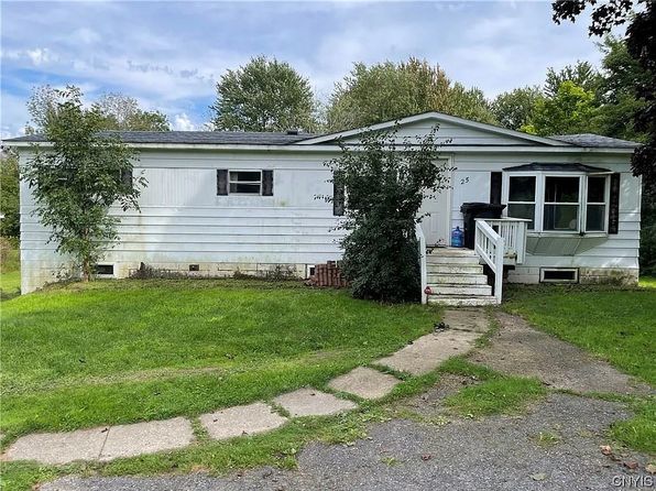 25 Harbor Brook Dr