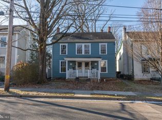 90 Cottage St, Doylestown, PA 18901