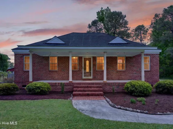 575 Island Creek Road, Rocky Point, NC 28457