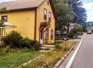 210 Shannock Village Rd, Richmond, RI 02875