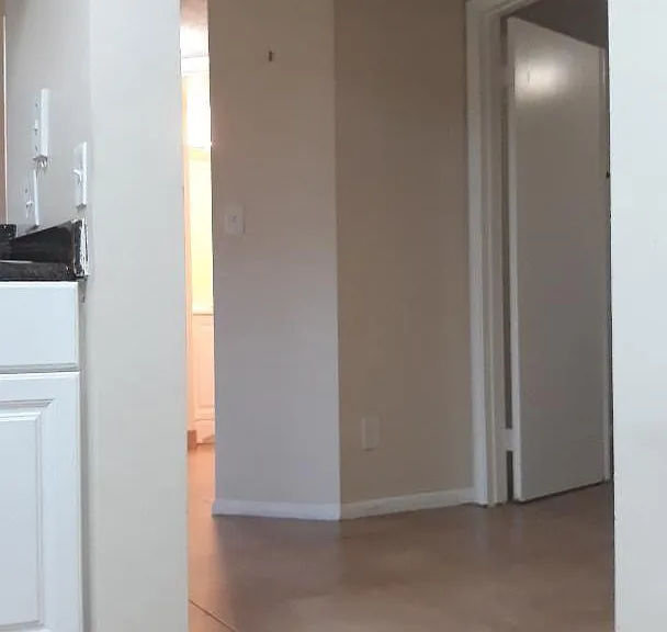 1081 Coral Club Dr — Photo 20