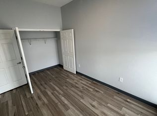 207 5th St #201, Charleroi, PA 15022