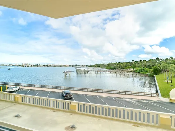 100 Bluff View Dr APT 212C, Belleair Bluffs, FL 33770
