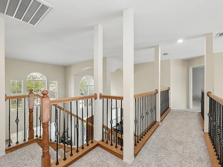 5909 Vineyard Ln — Photo 22