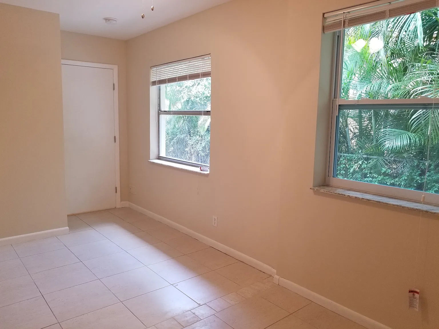 3 bed, 1110 sqft, $2,500 — Photo 4