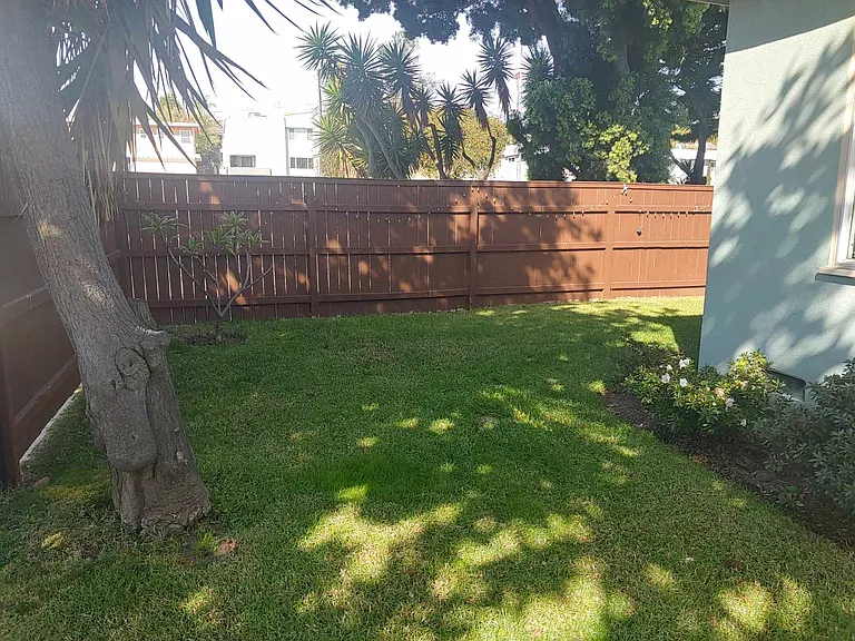 3804 Minerva Ave — Photo 4