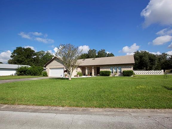 5th image of 411 Bywater Dr