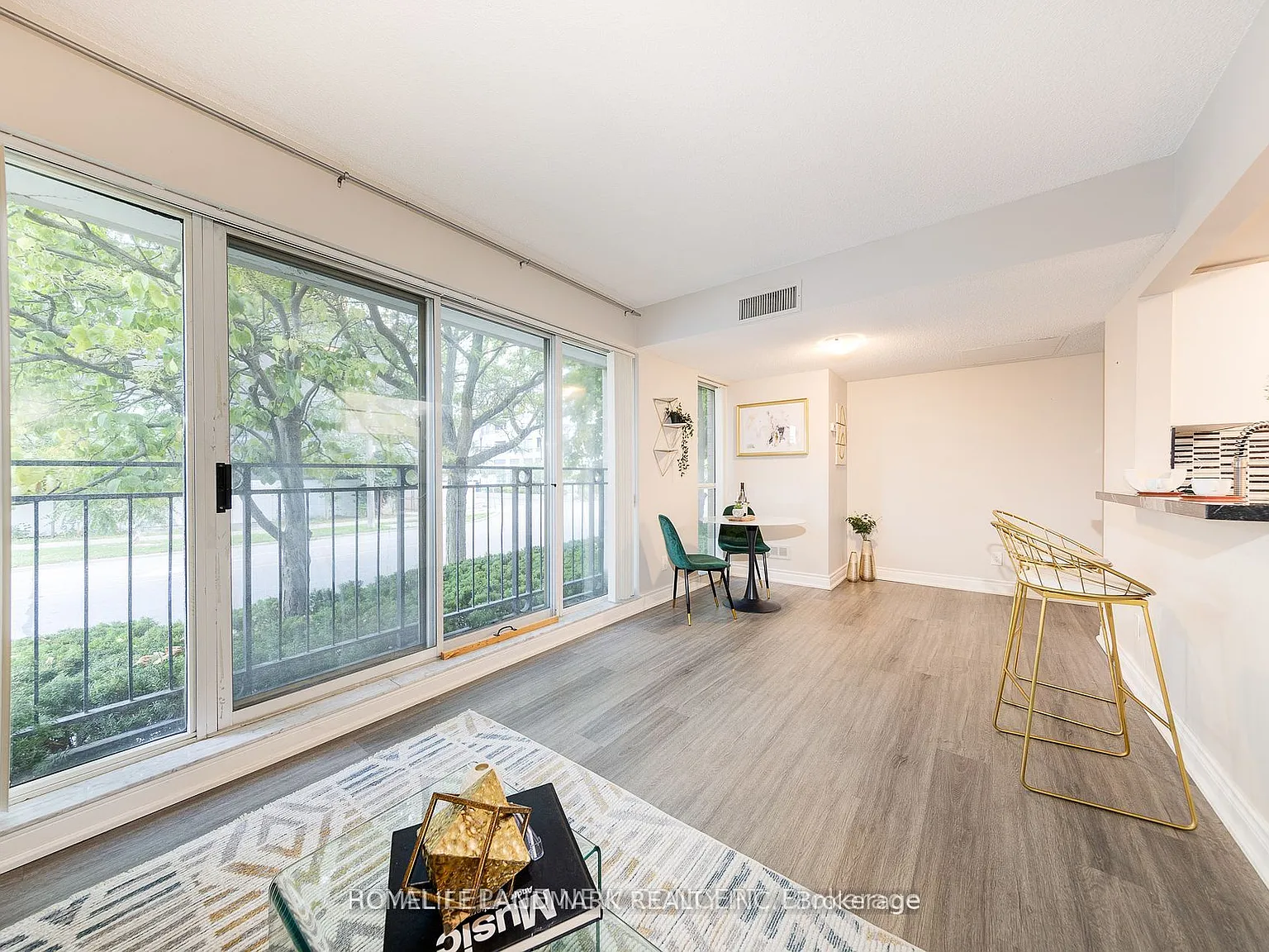 1 bed, $2,300 — Photo 2