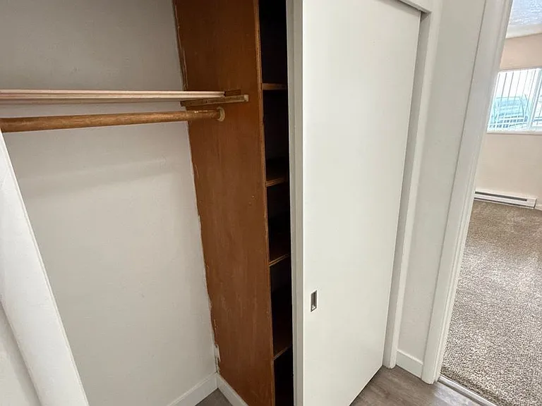 1835 Beach Ave NE #4 — Photo 15