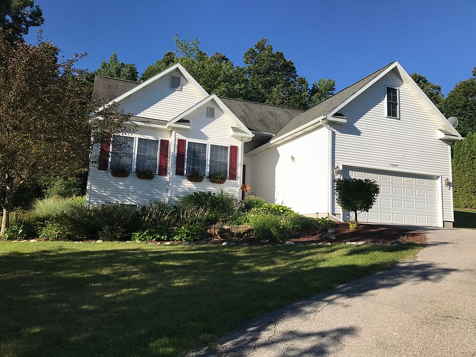 1st image of 13840 Rolling Creek Dr