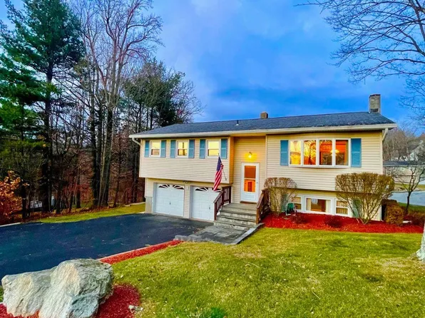 2 Rigel Place, Highland Mills, NY 10930