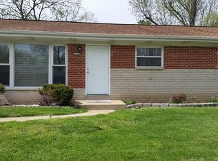 3209 Lin Tel Rd, Saint Louis, MO 63125