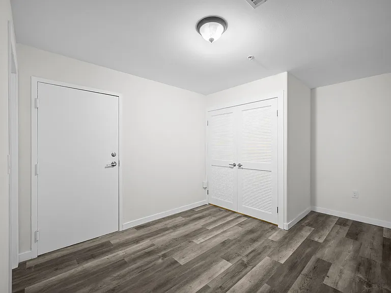 5521 Kester Ave #23 — Photo 27