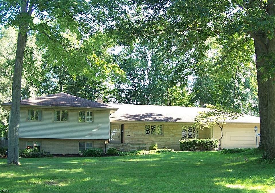 1st image of 840 Ronlee Ln