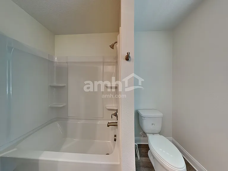 16392 Aubergine Aly — Photo 19