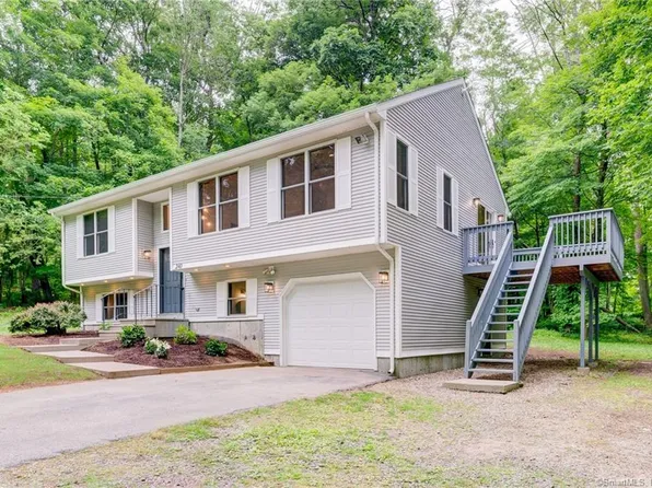 240 Exeter Road, Lebanon, CT 06249