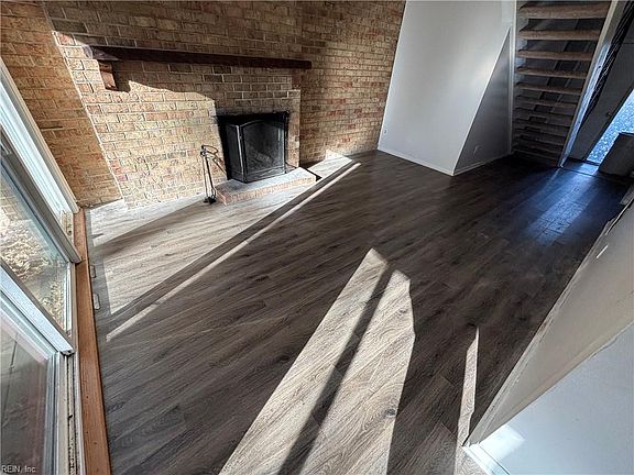 4th image of 6409 Duquesne Pl