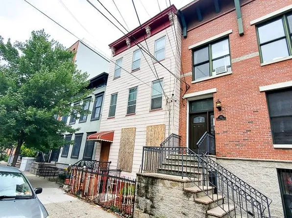127 Monroe St, Hoboken, NJ 07030