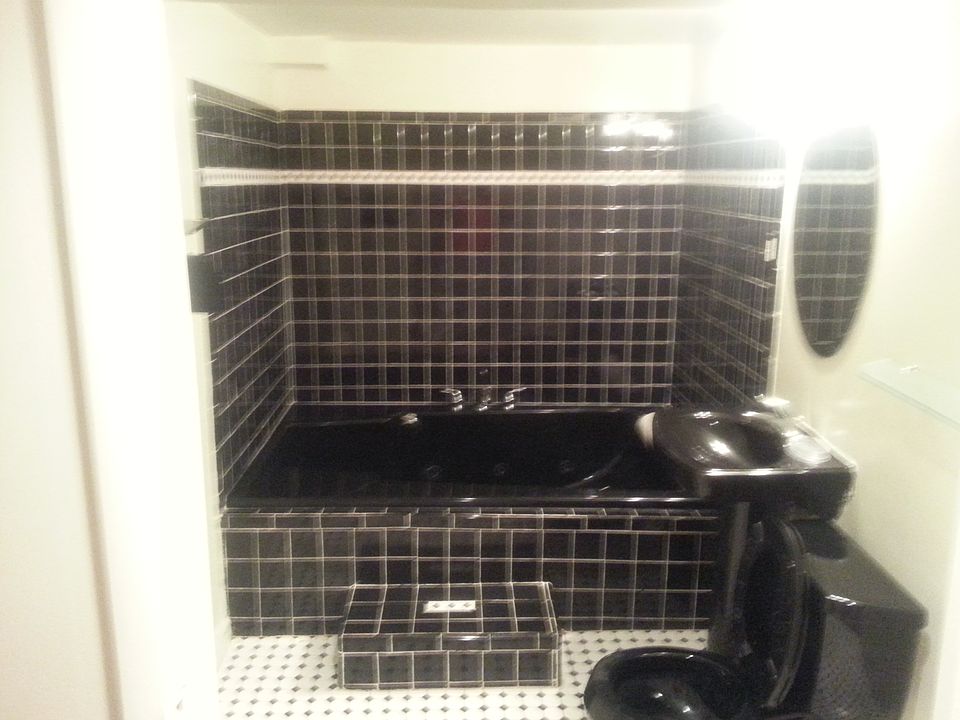 2nd image of 7304 Oxon Hill Rd