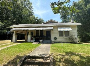 133 Chestnut St N, McComb, MS 39648