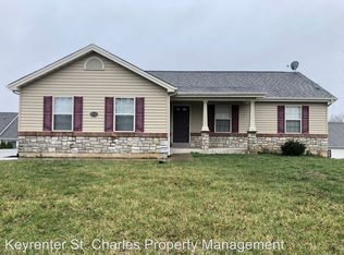 12132 Old Saint Charles Rd, Bridgeton, MO 63044
