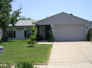 6932 Glendale Dr, North Richland Hills, TX 76182
