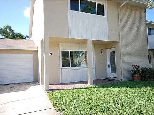 6730 Cape Hatteras Way NE Unit 3