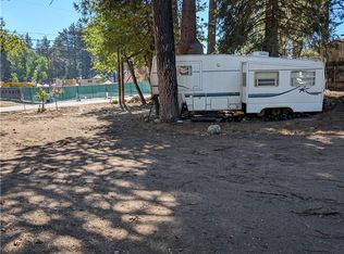 2564 Spring Dr #30, Running Springs, CA 92382