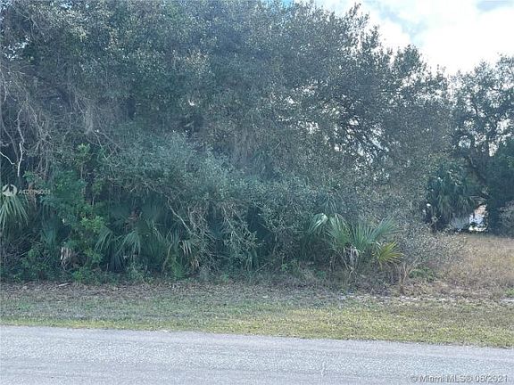 5th image of 14497 Dania Ave