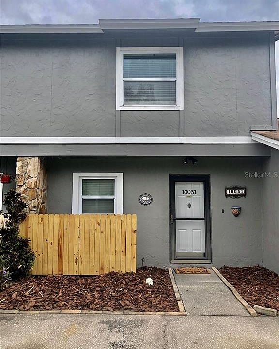 1st image of 10031 Lake Oak Cir