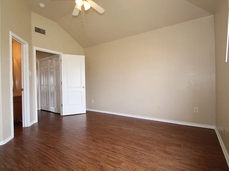 3904D Gus Dr — Photo 10