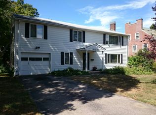95 Grayfield Ave, West Roxbury, MA 02132