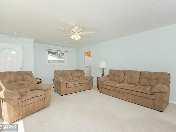 5th image of 6908 Kingwood Dr