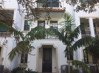 Pembroke Lakes South, Pembroke Pines, FL 33025