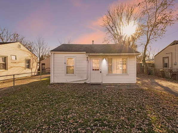 2194 E Boatfield Ave, Burton, MI 48529