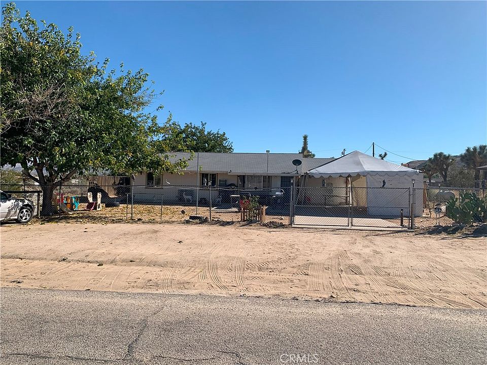 1st image of 58817 Sunflower Dr
