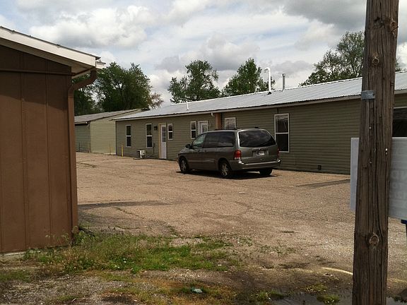 3rd image of 942 W National Ave Unit A