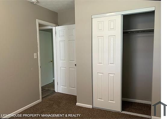 2nd image of 5550 Hillman Dr