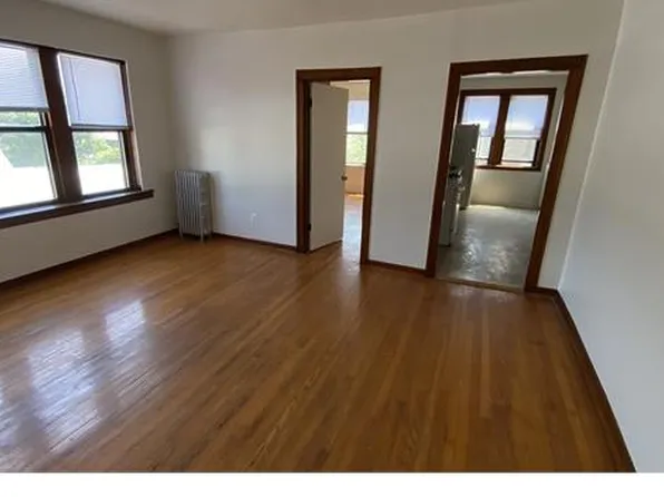 5571 W Monroe St, Chicago, IL