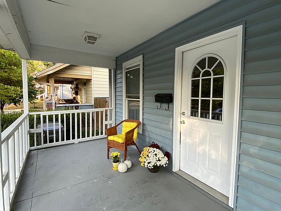 4th image of 1305 Wright St