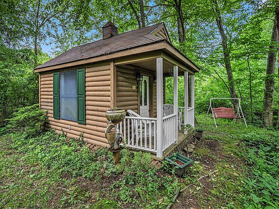 30th image of this home