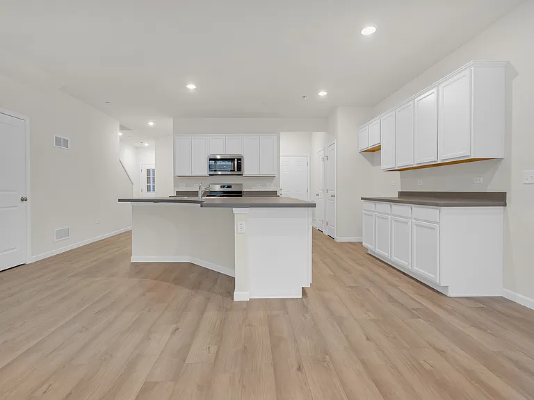 5917 Hawkweed Dr — Photo 5