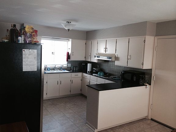 3rd image of 1720 W 21st Ter