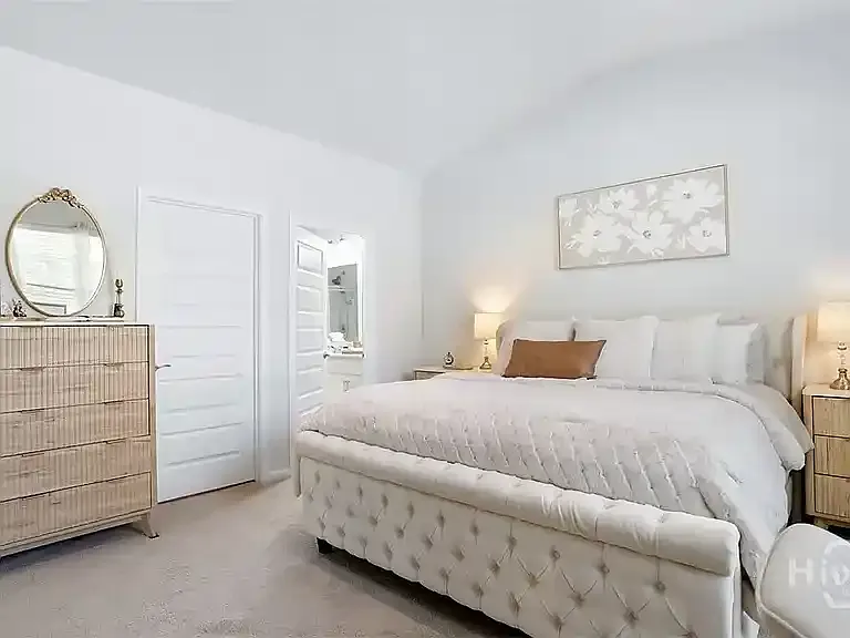 168 Holloway Hl — Photo 10