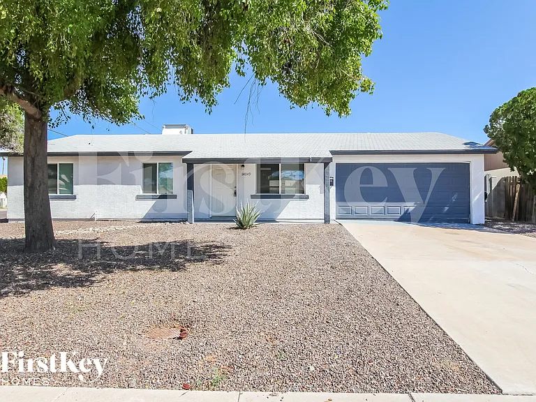 14049 N 37th Way — Photo 1