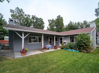 519 Pearl Dr, Anchorage, AK 99518
