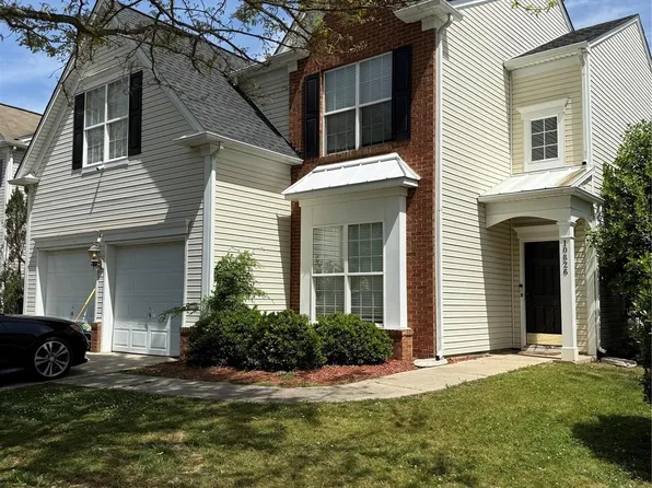 10826 Claude Freeman Dr, Charlotte, NC 28262