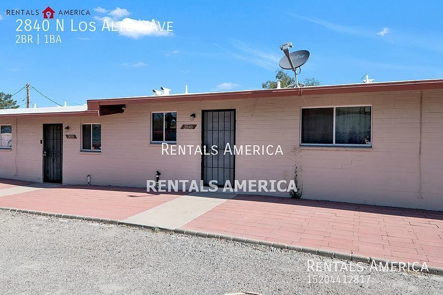 1st image of 2840 N Los Altos Ave