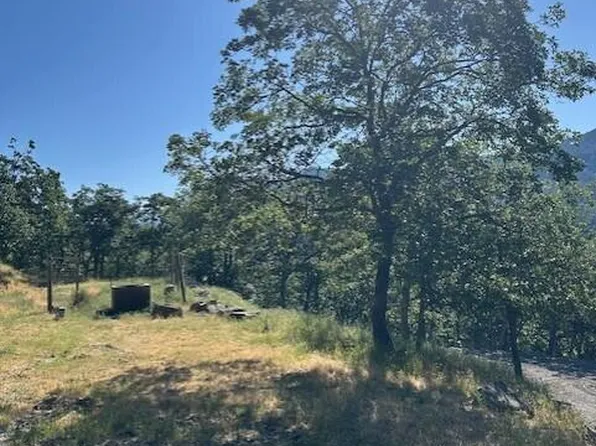 500 Conifer Way, Ashland, OR 97520